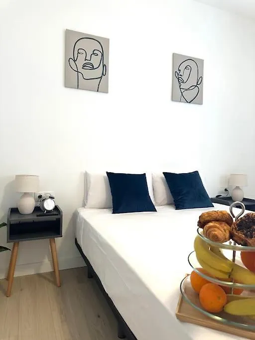 Pizarro Apartments ! Málaga 0*,